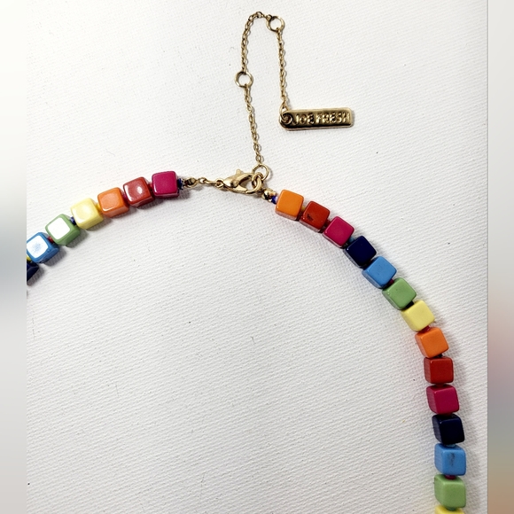 🕳️ "LOVE is LOVE" - Necklace - Picture 5 of 5